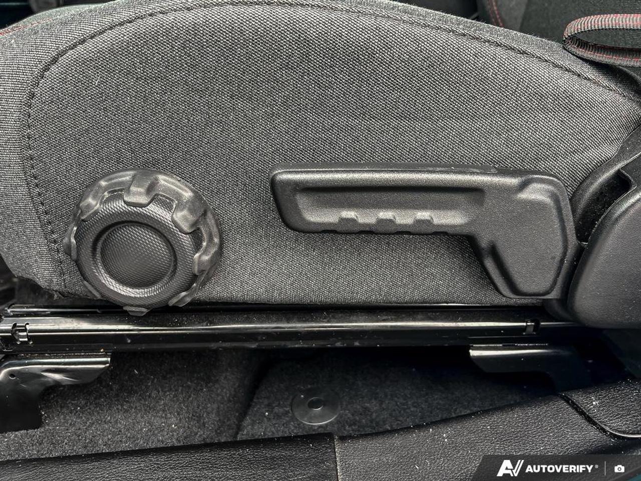 2024 Jeep Wrangler Rubicon   ONE OWNER   LOW KMS   HARD TOP Photo