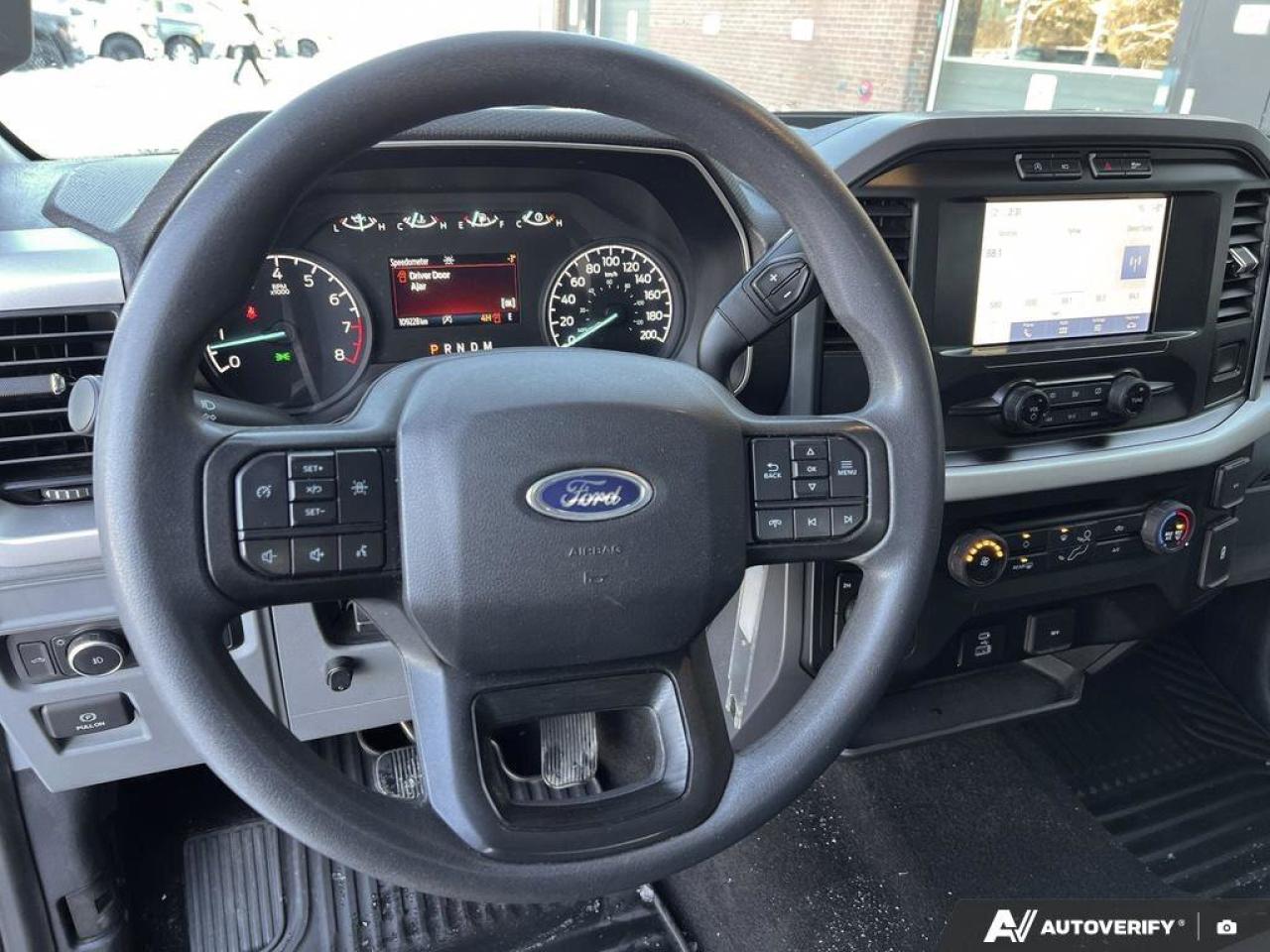 2021 Ford F-150 XLT   TRAILER HITCH   REMOTE START TRAILER HITCH Photo