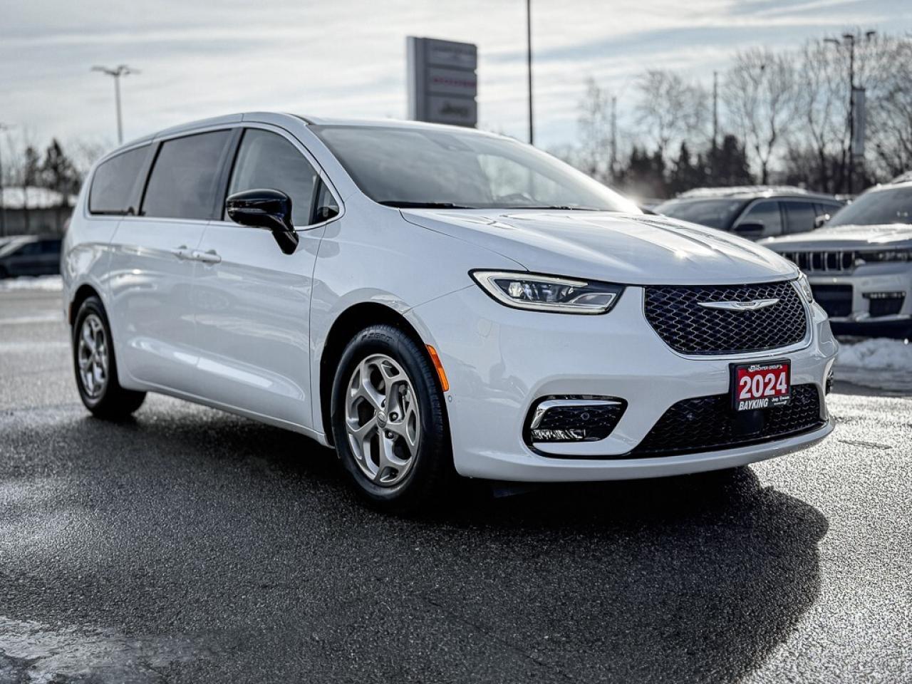 2024 Chrysler Pacifica Limited   360 CAM   DUAL DVD   PWR DOORS   PANO RO Photo2
