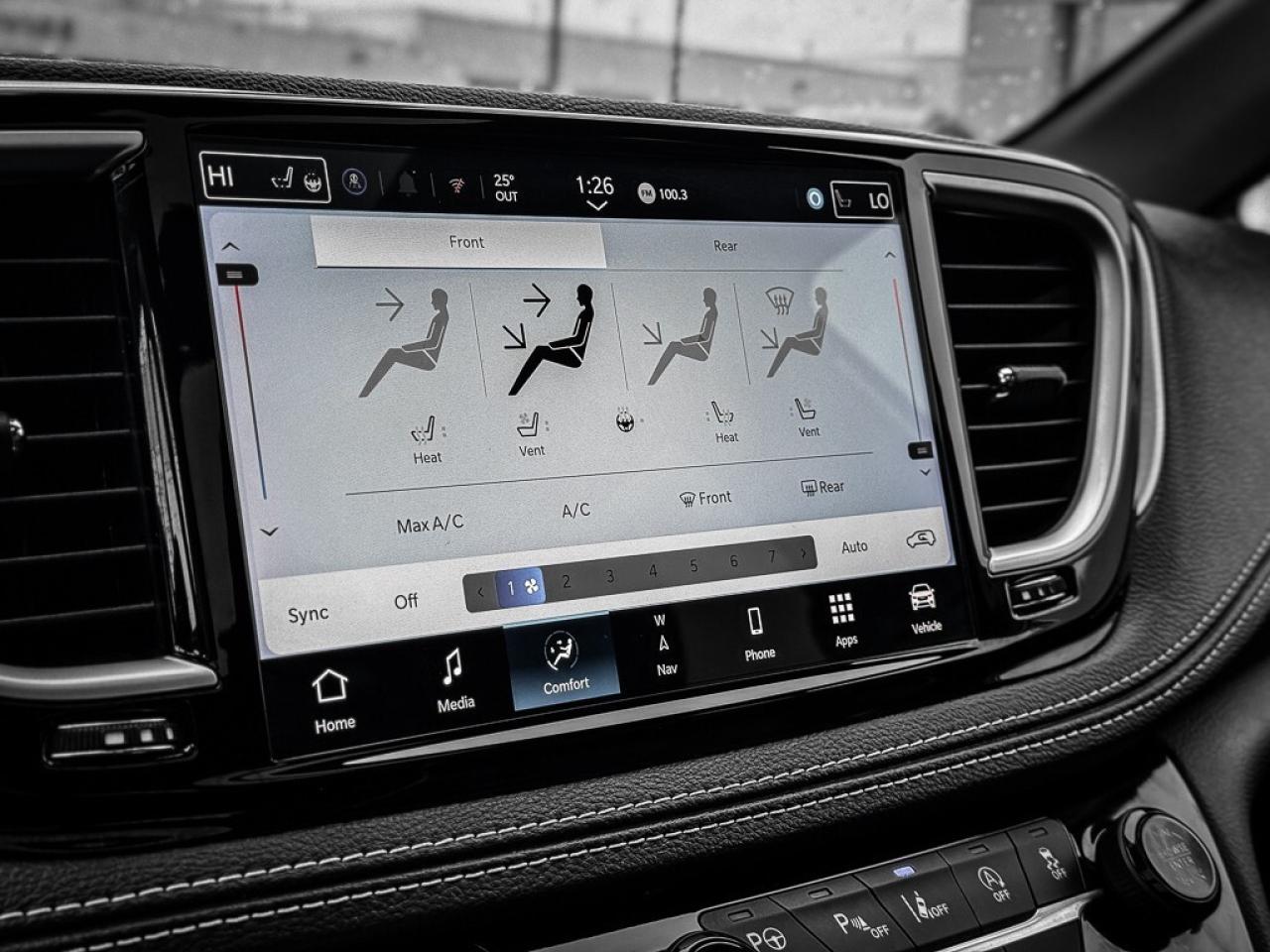 2024 Chrysler Pacifica Limited   S APPEARANCE PKG   DUAL DVD   360 CAM Photo