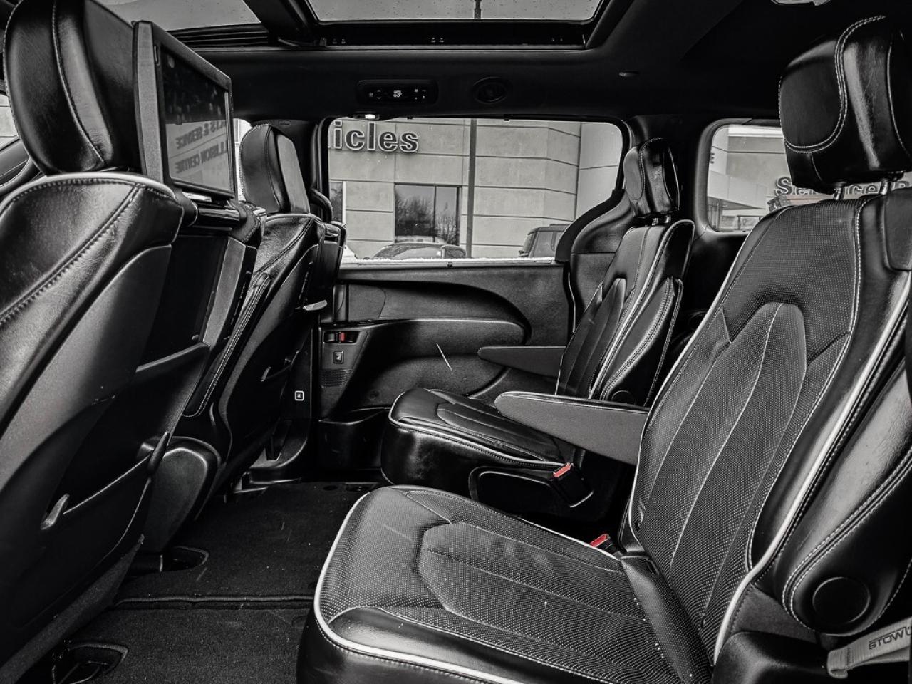 2024 Chrysler Pacifica Limited   S APPEARANCE PKG   DUAL DVD   360 CAM Photo