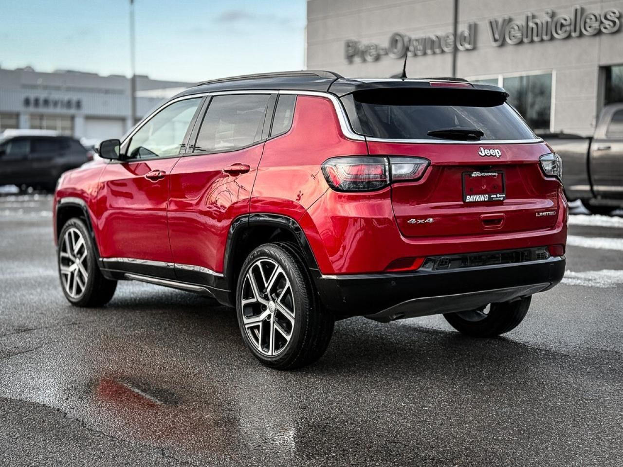 2024 Jeep Compass Limited   ELITE EXTERIOR GROUP   PANO ROOF   ALPIN Photo