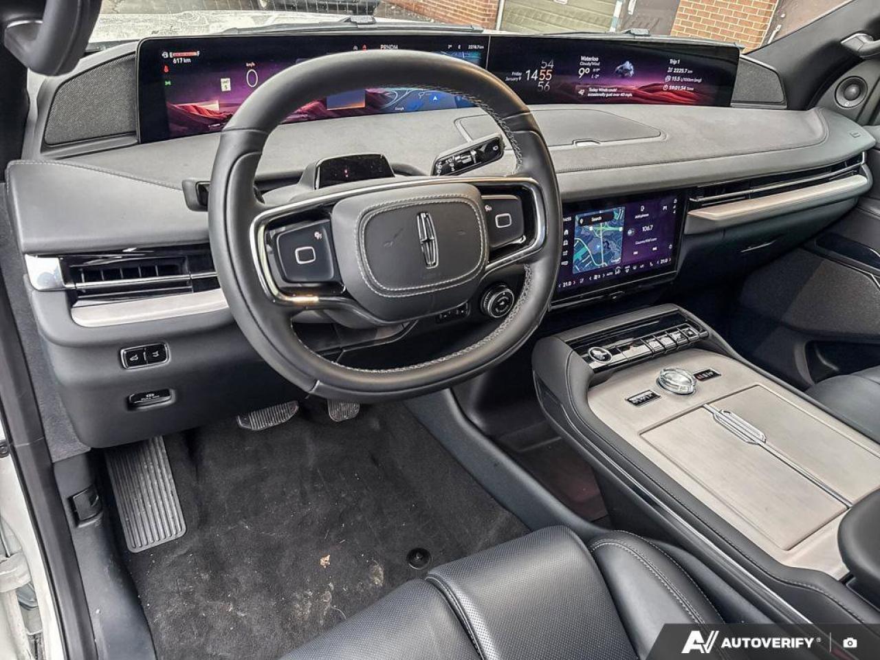 2025 Lincoln Navigator Reserve   Demo Unit   DEMO   LTHR   HVY DUTY TRL T Photo