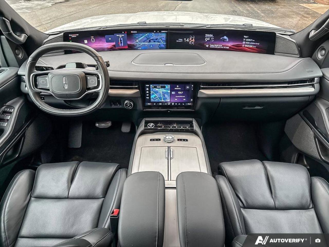 2025 Lincoln Navigator Reserve   Demo Unit   DEMO   LTHR   HVY DUTY TRL T Photo