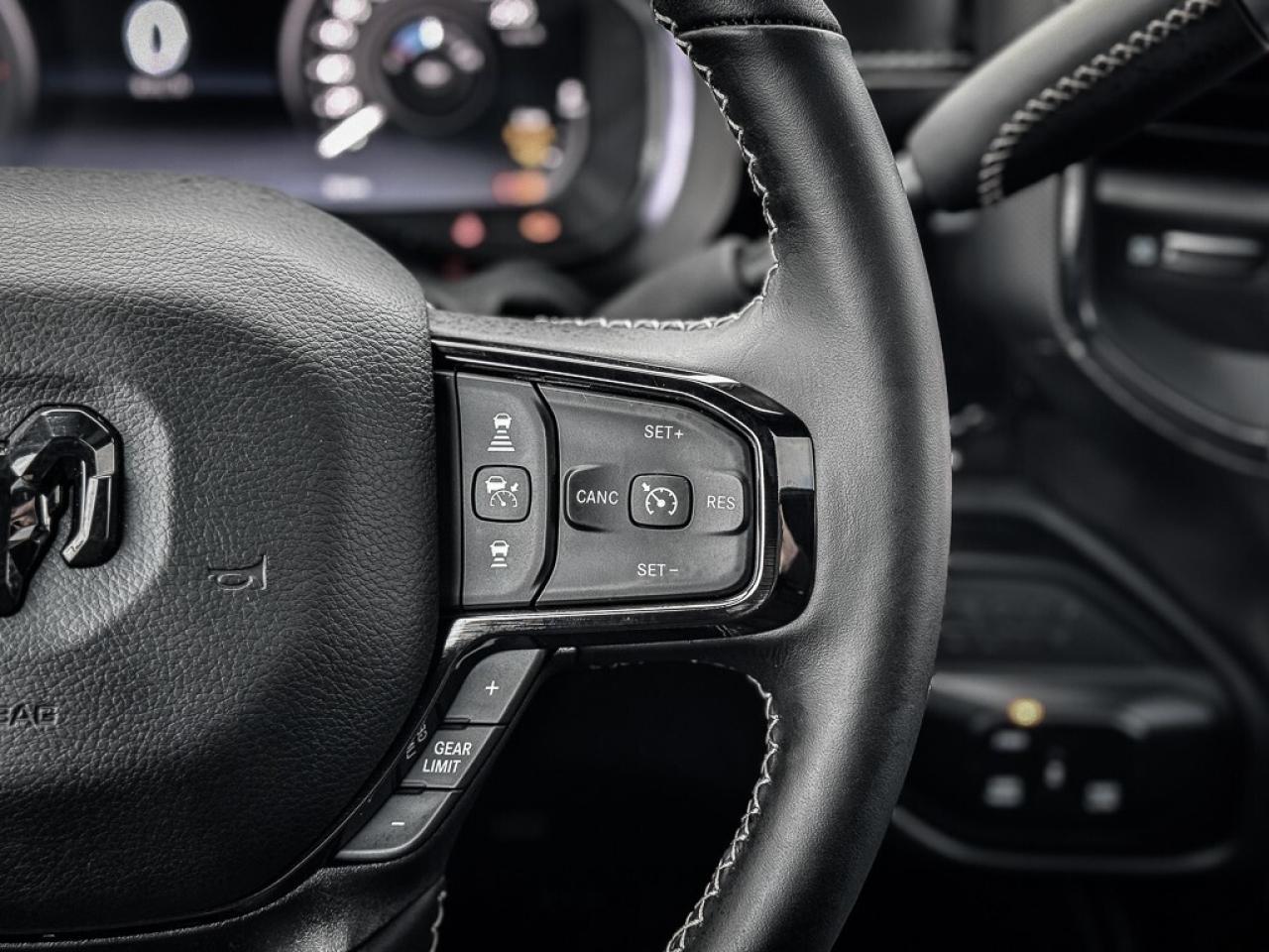 2025 RAM 2500 Limited   CREW   NIGHT EDITION   5TH WHEEL PREP Photo