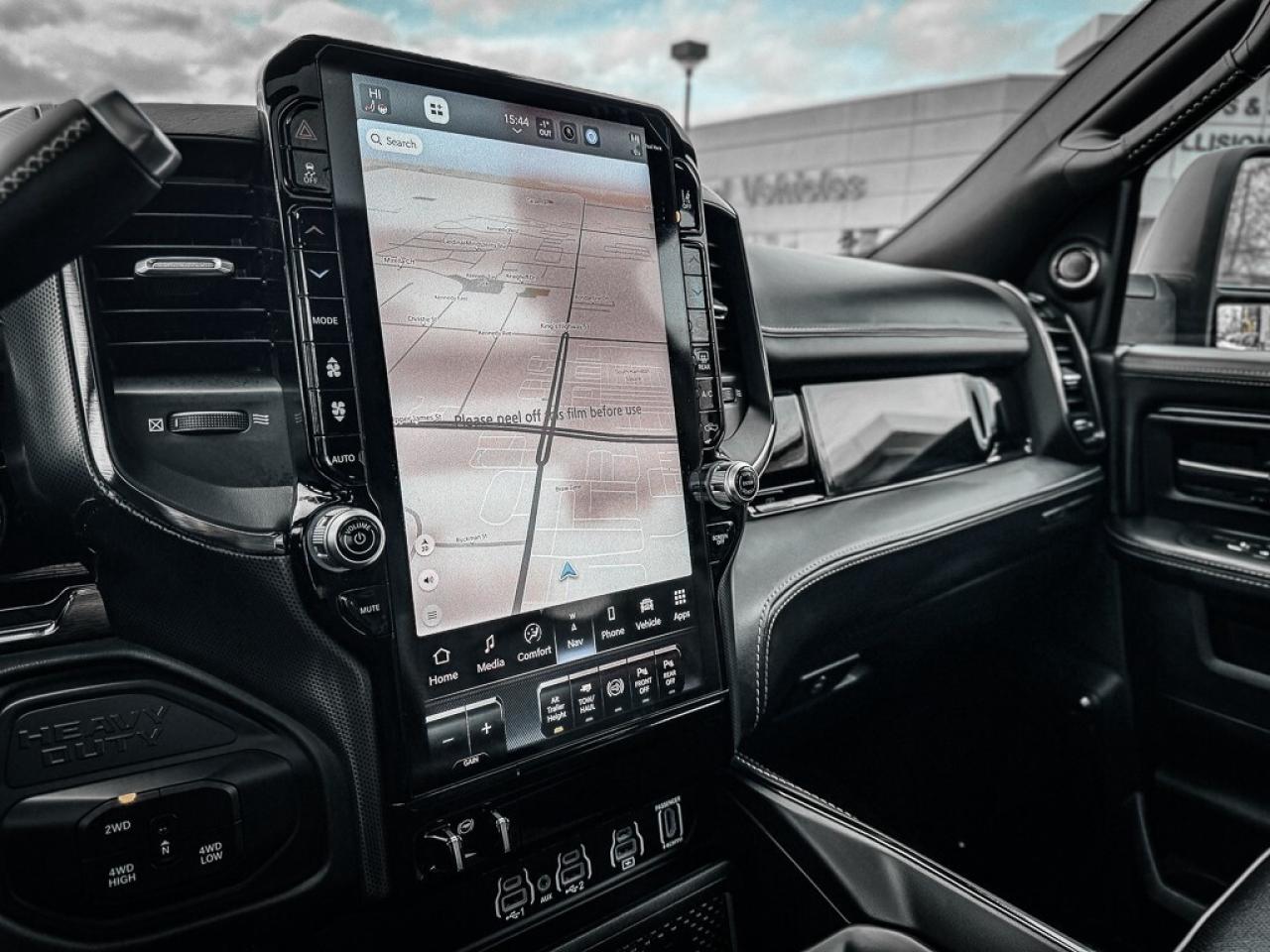 2025 RAM 2500 Limited   CREW   NIGHT EDITION   5TH WHEEL PREP Photo