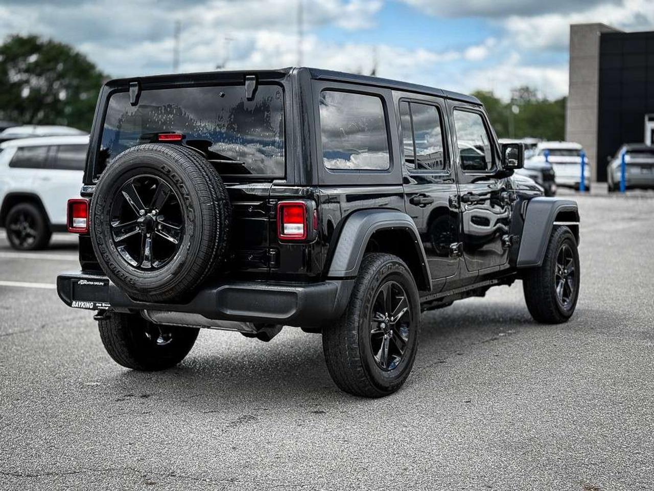 2021 Jeep Wrangler Sport   ALTITUDE   REMOTE START   ALPINE AUDIO   CARPLAY Photo4