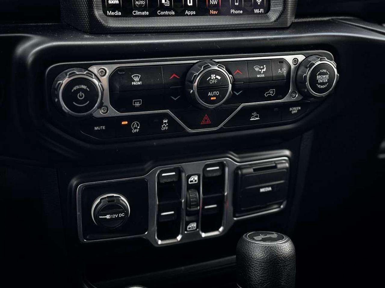 2021 Jeep Wrangler Sport   ALTITUDE   REMOTE START   ALPINE AUDIO   CARPLAY Photo