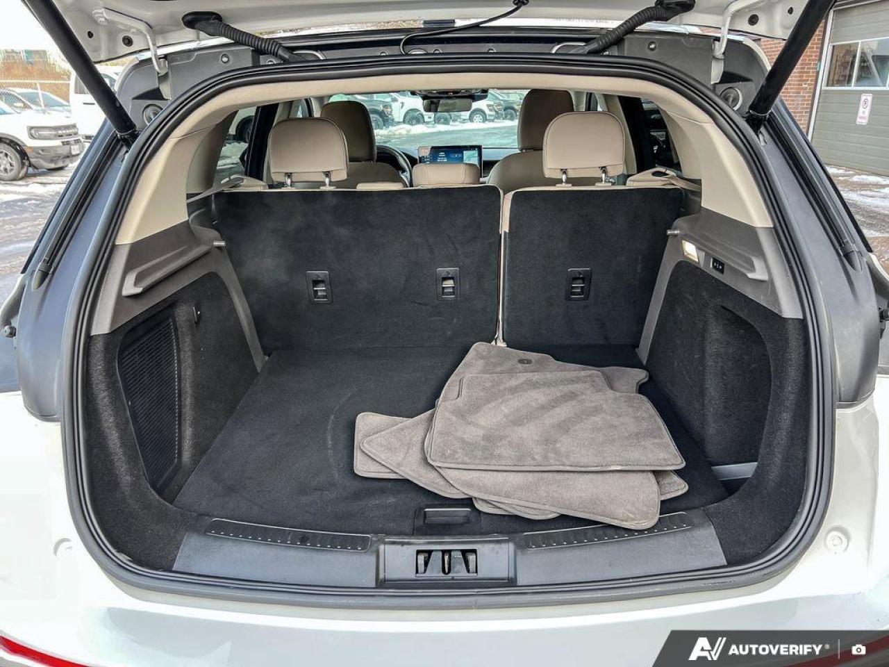 2024 Lincoln Corsair Reserve   ONE OWNER   MOONROOF   LTHR ONE OWNER Photo