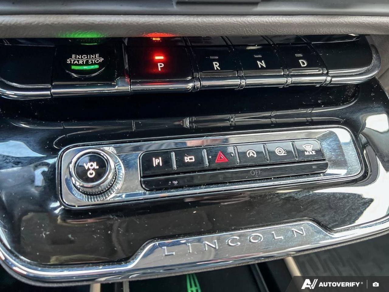 2024 Lincoln Corsair Reserve   ONE OWNER   MOONROOF   LTHR ONE OWNER Photo