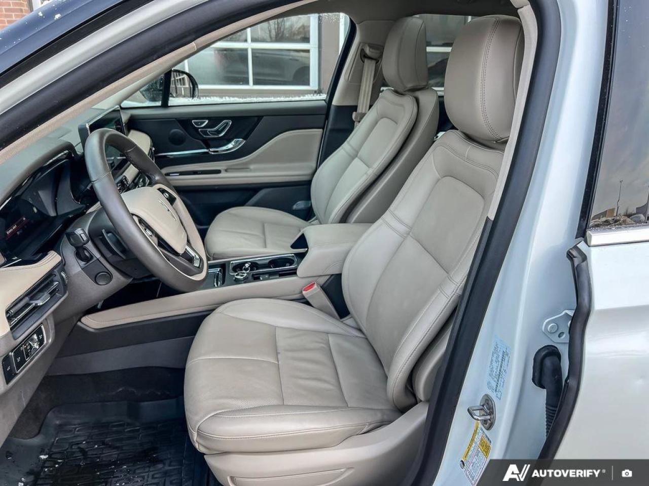 2024 Lincoln Corsair Reserve   ONE OWNER   MOONROOF   LTHR ONE OWNER Photo