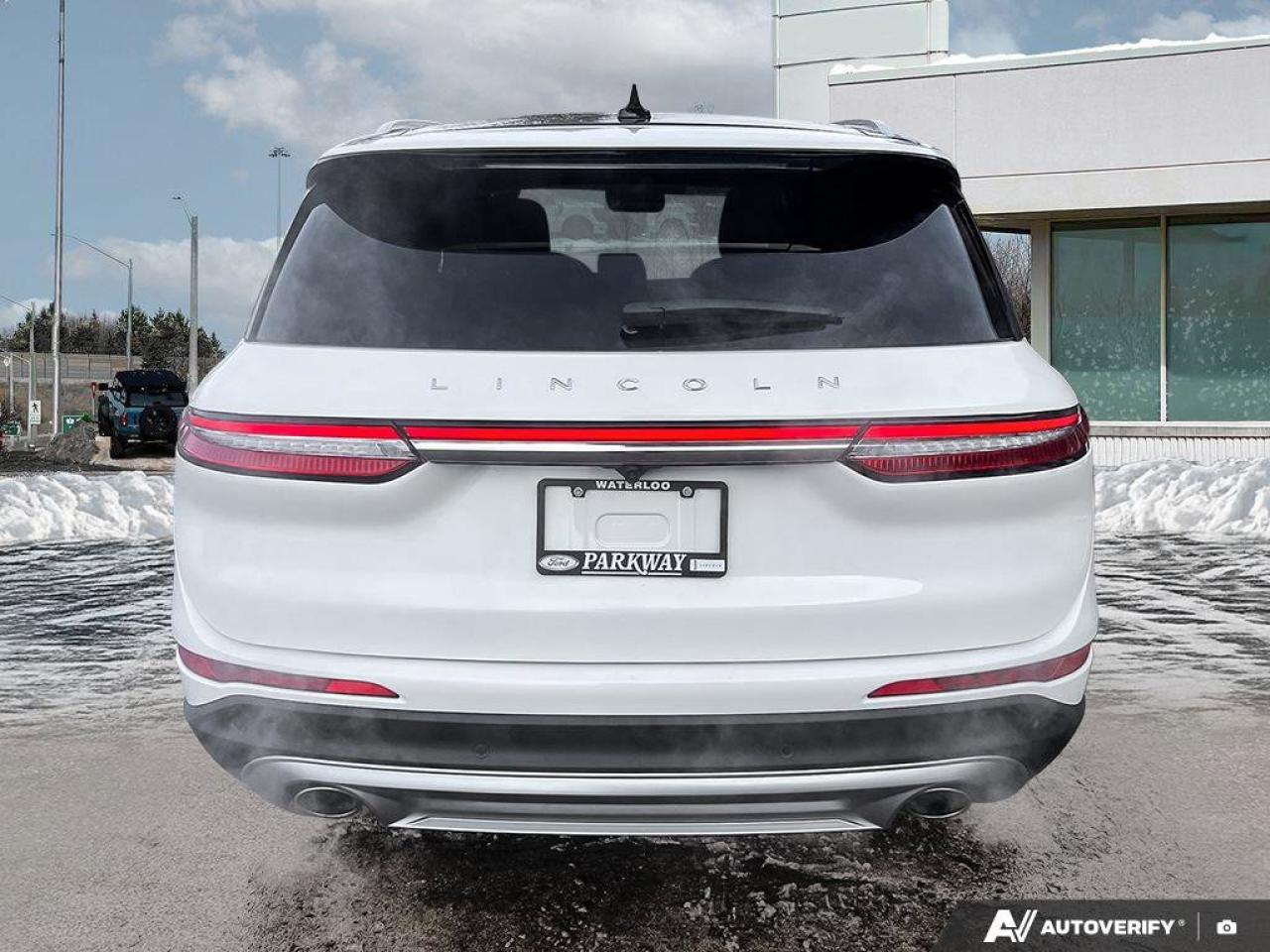 2024 Lincoln Corsair Reserve   ONE OWNER   MOONROOF   LTHR ONE OWNER Photo