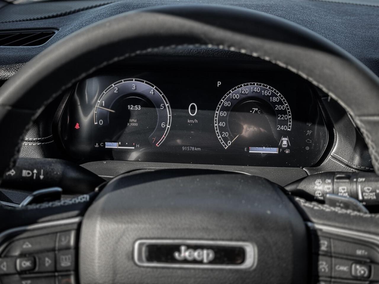 2023 Jeep Grand Cherokee Laredo   ALTITUDE   REMOTE START   SUNROOF   HEATE Photo