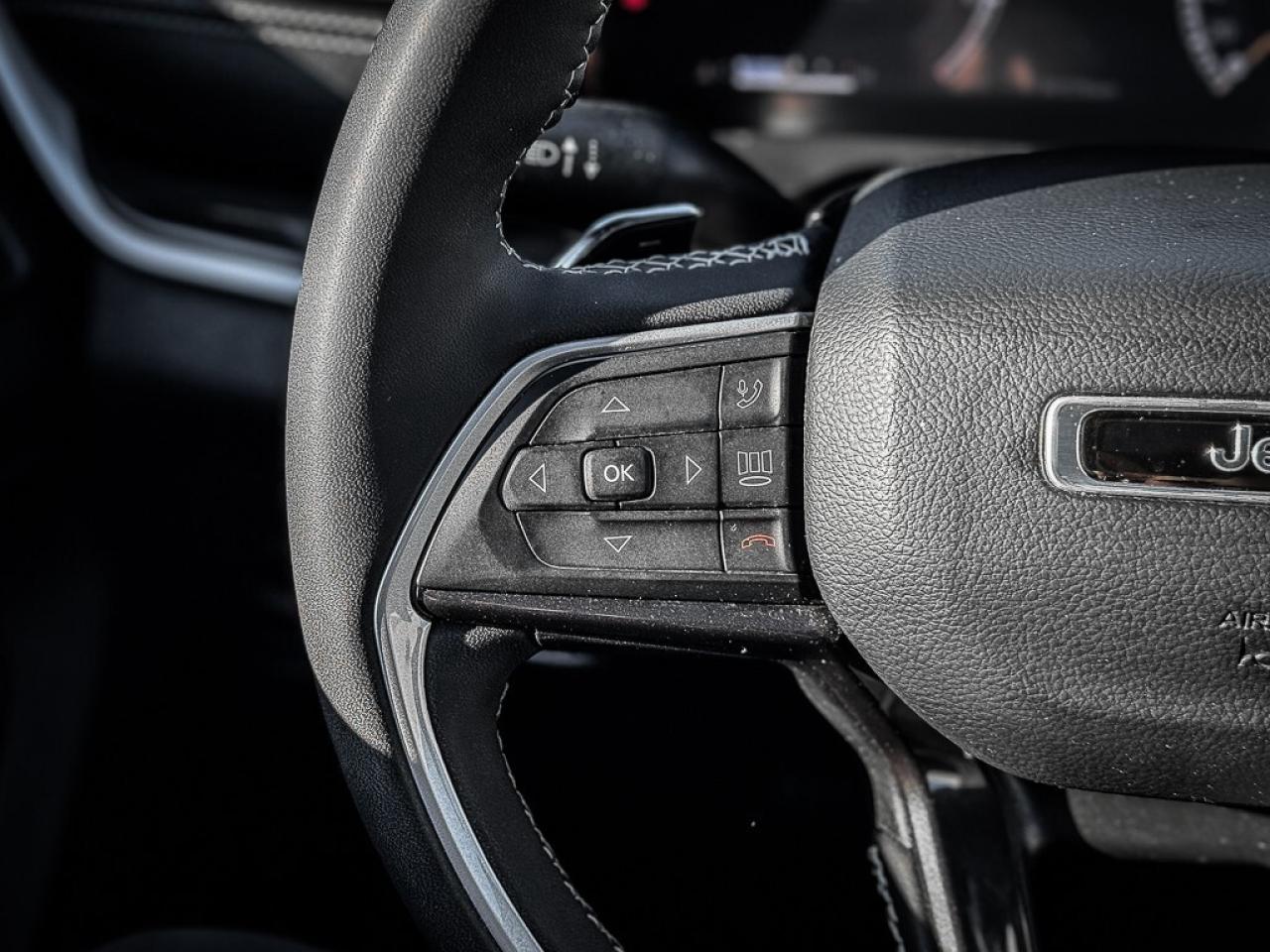 2023 Jeep Grand Cherokee Laredo   ALTITUDE   REMOTE START   SUNROOF   HEATE Photo