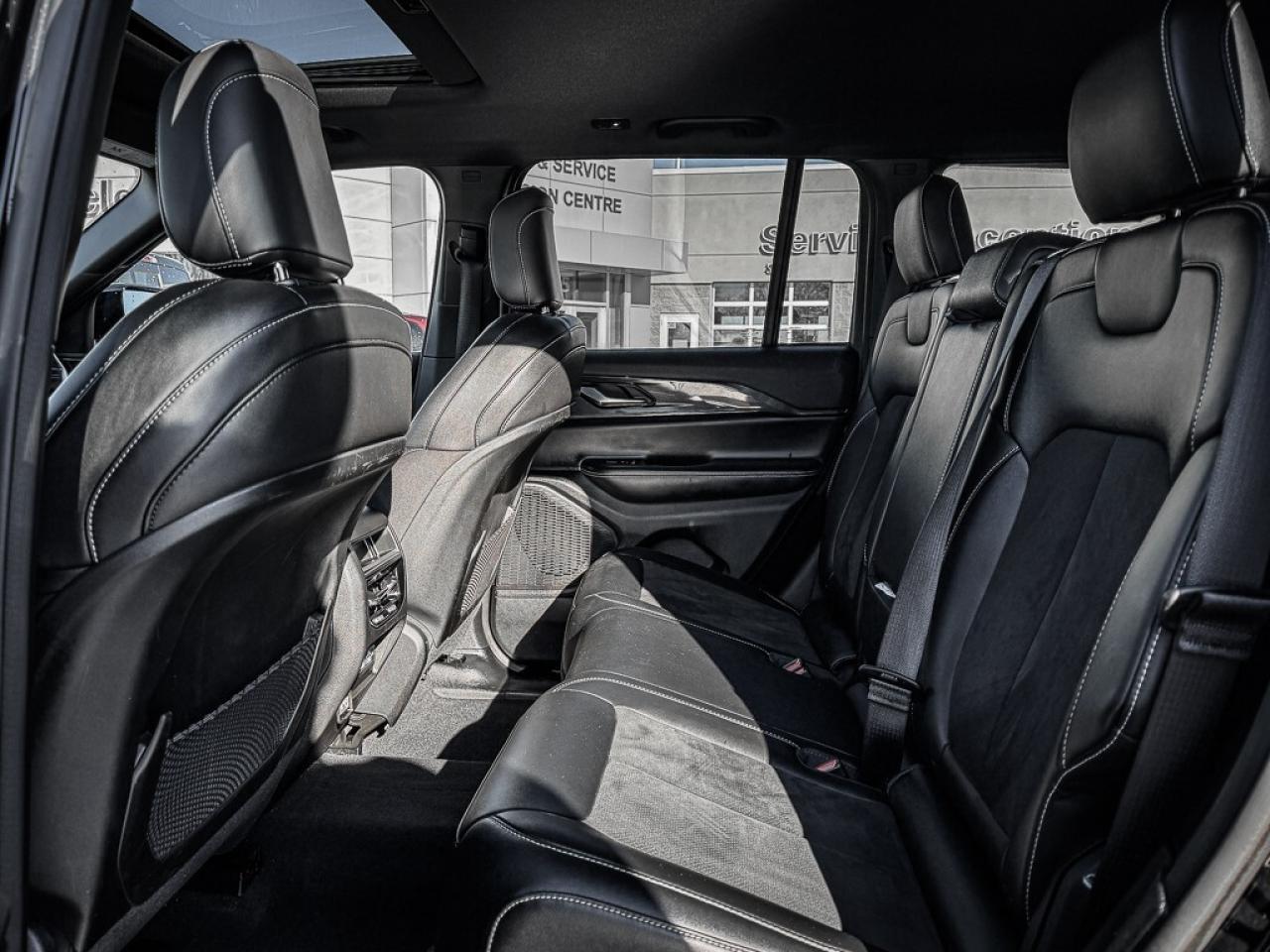 2023 Jeep Grand Cherokee Laredo   ALTITUDE   REMOTE START   SUNROOF   HEATE Photo