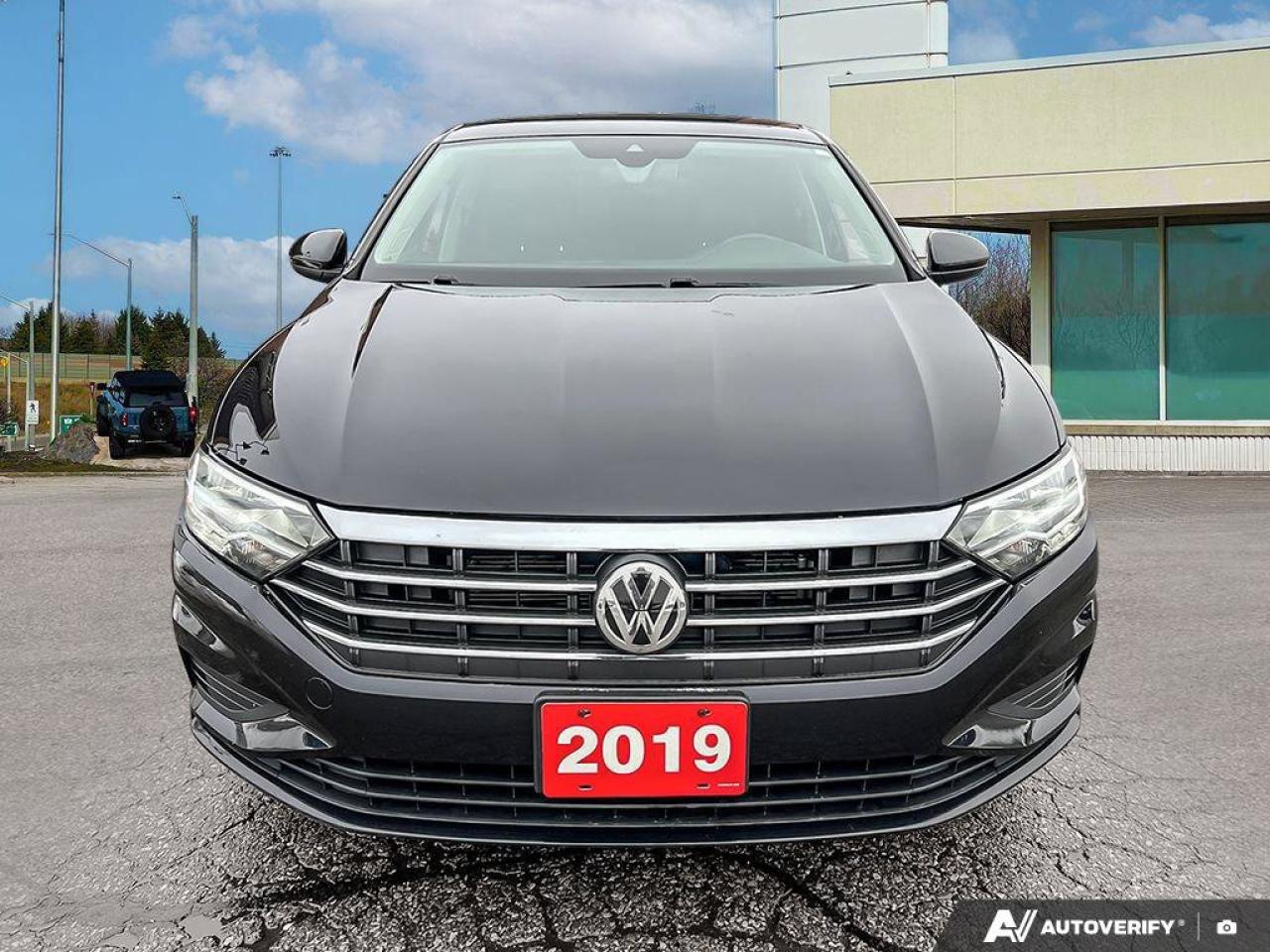 2019 Volkswagen Jetta LEATHER   MOONROOF   AUTOMATIC Photo