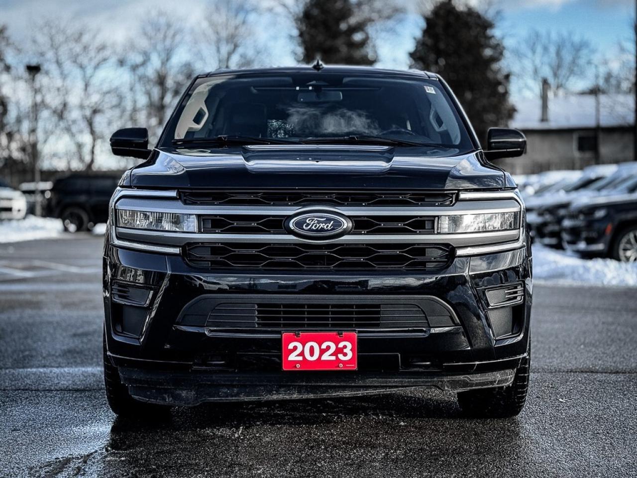 2023 Ford Expedition XLT   12 DISPLAY   PANO ROOF   REMOTE START   BLIN Photo