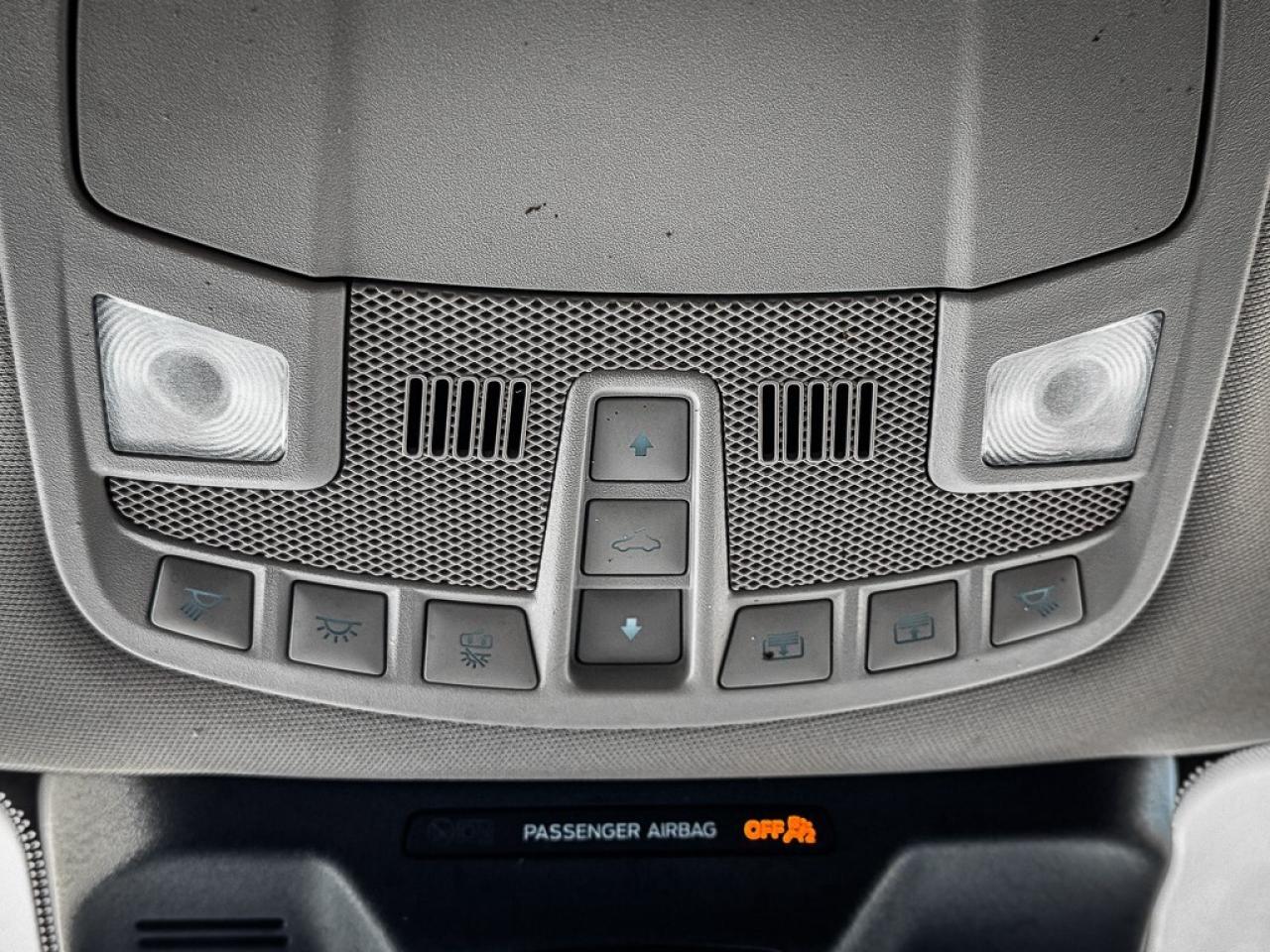 2023 Ford Expedition XLT   12 DISPLAY   PANO ROOF   REMOTE START   BLIN Photo