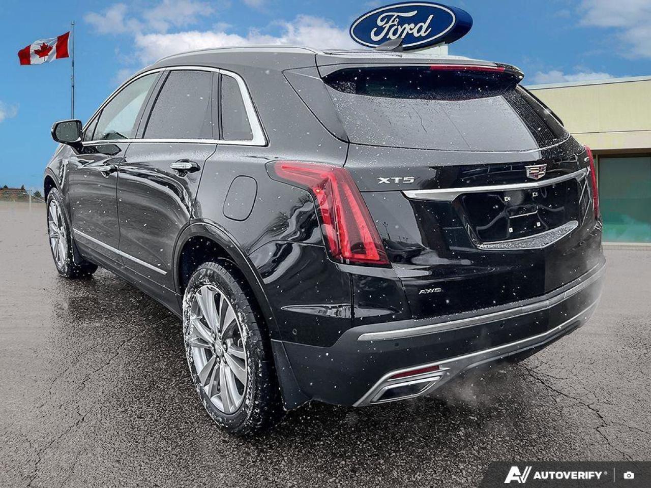 2023 Cadillac XT5 AWD Premium Luxury   ONE OWNER   MOONROOF   LTHR O Photo