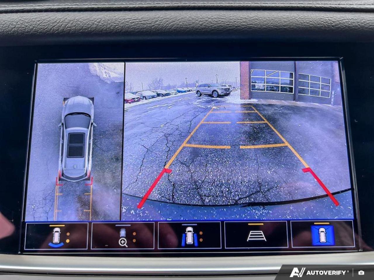 2023 Cadillac XT5 AWD Premium Luxury   ONE OWNER   MOONROOF   LTHR O Photo