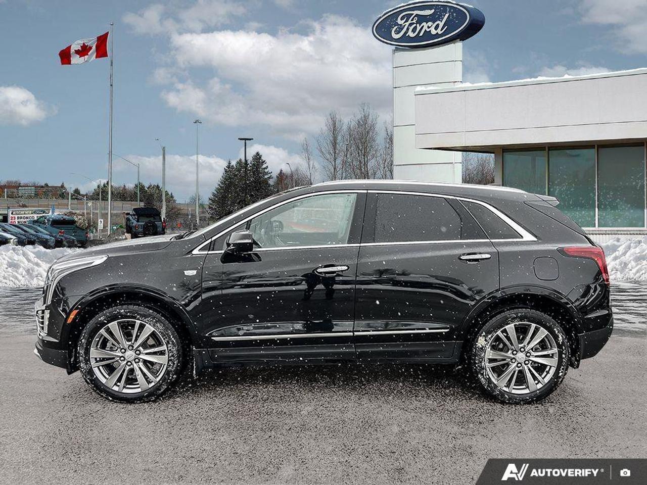 2023 Cadillac XT5 AWD Premium Luxury   ONE OWNER   MOONROOF   LTHR Photo3