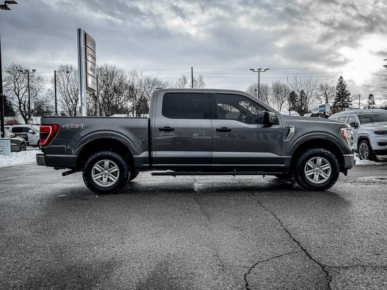 2022 Ford F-150 XLT   SUPERCREW   V6   BLINDSPOT   LANE KEEP Photo