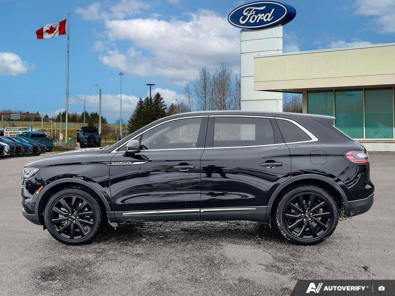 2023 Lincoln Nautilus Reserve   ONE OWNER   2.7L V6   UTILITY PKG ONE OW Photo3