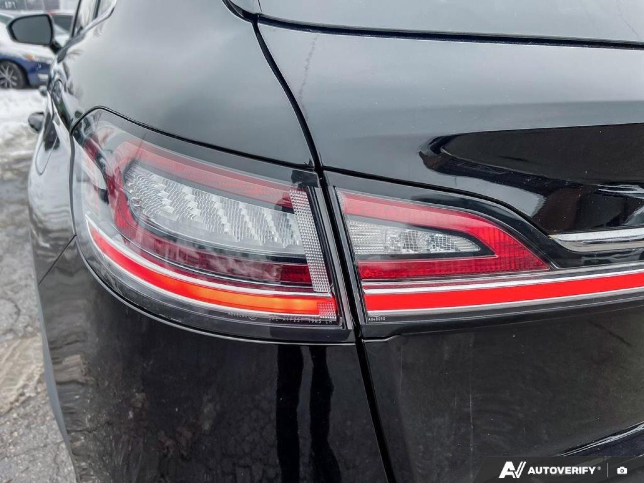 2023 Lincoln Nautilus Reserve   ONE OWNER   2.7L V6   UTILITY PKG ONE OW Photo