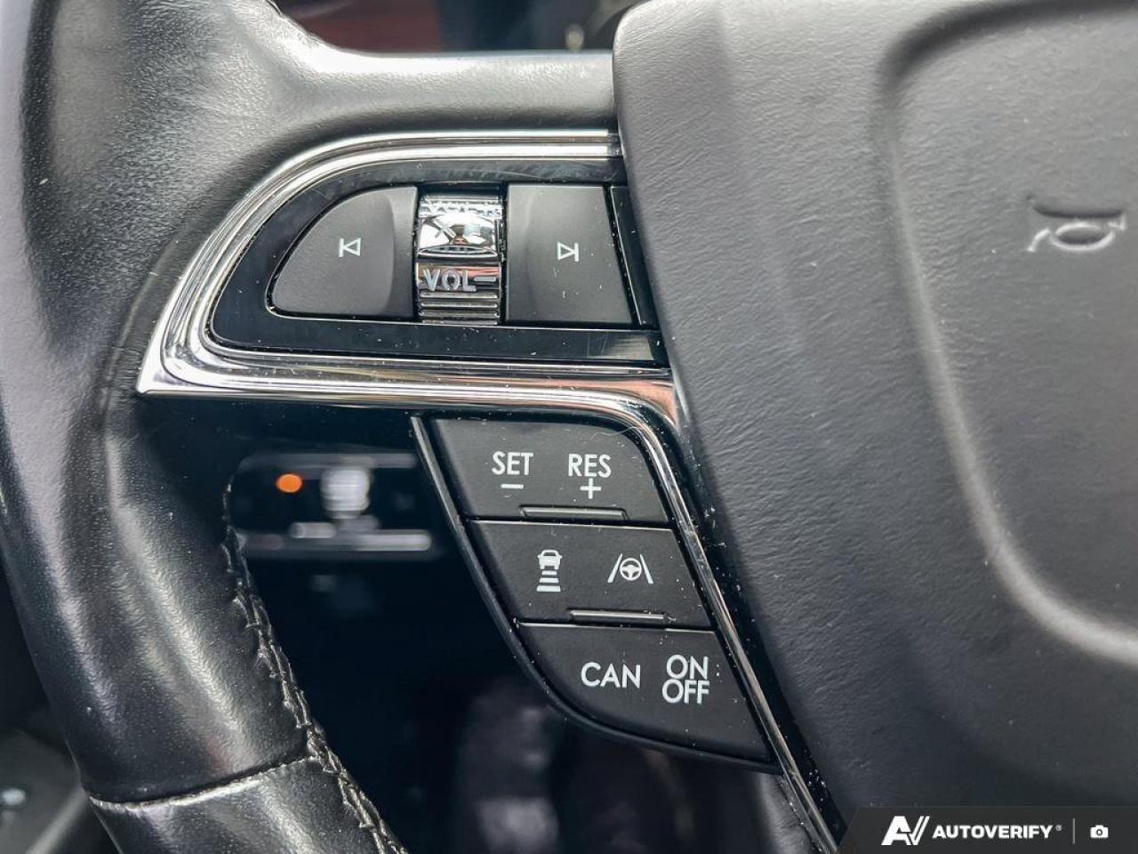 2023 Lincoln Nautilus Reserve   ONE OWNER   2.7L V6   UTILITY PKG ONE OW Photo