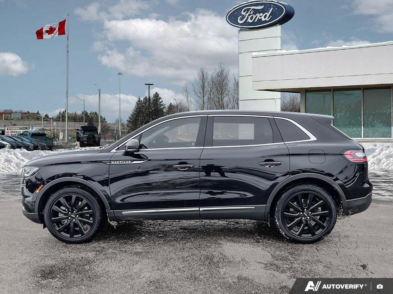 2023 Lincoln Nautilus Reserve   ONE OWNER   2.7L V6   UTILITY PKG Photo