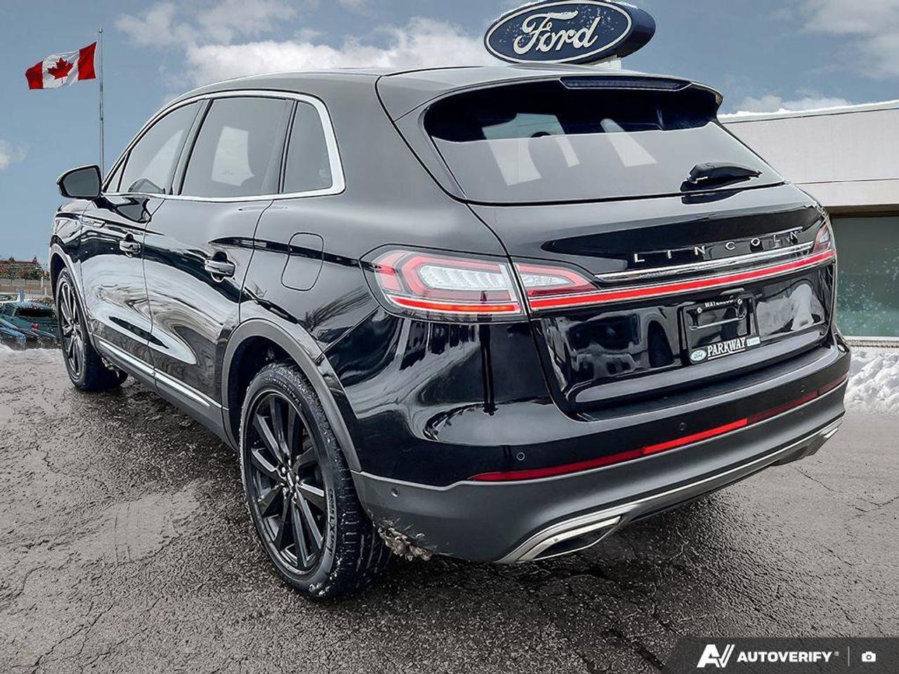 2023 Lincoln Nautilus Reserve   ONE OWNER   2.7L V6   UTILITY PKG Photo4