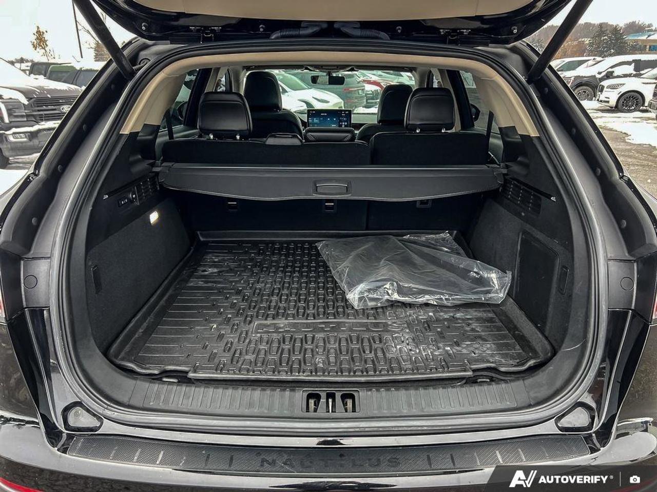 2023 Lincoln Nautilus Reserve   ONE OWNER   2.7L V6   UTILITY PKG Photo