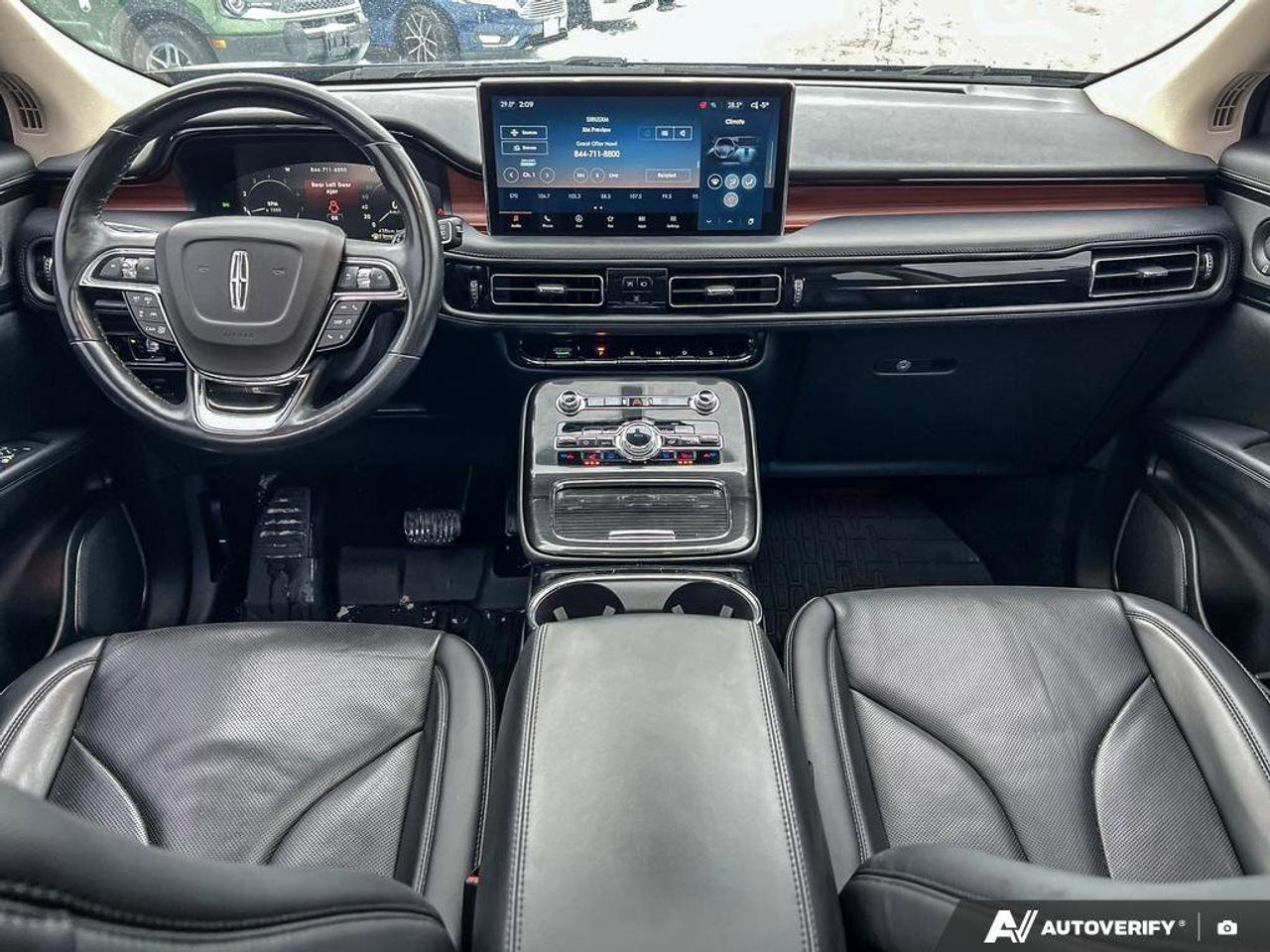 2023 Lincoln Nautilus Reserve   ONE OWNER   2.7L V6   UTILITY PKG Photo