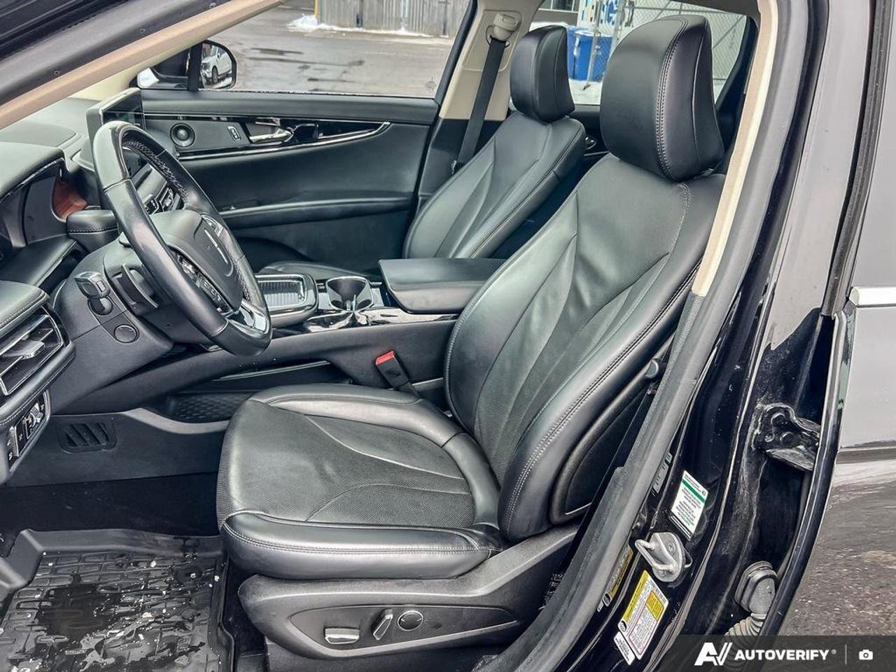 2023 Lincoln Nautilus Reserve   ONE OWNER   2.7L V6   UTILITY PKG Photo