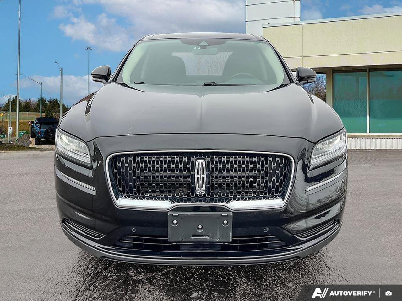2023 Lincoln Nautilus Reserve   ONE OWNER   2.7L V6   UTILITY PKG Photo2