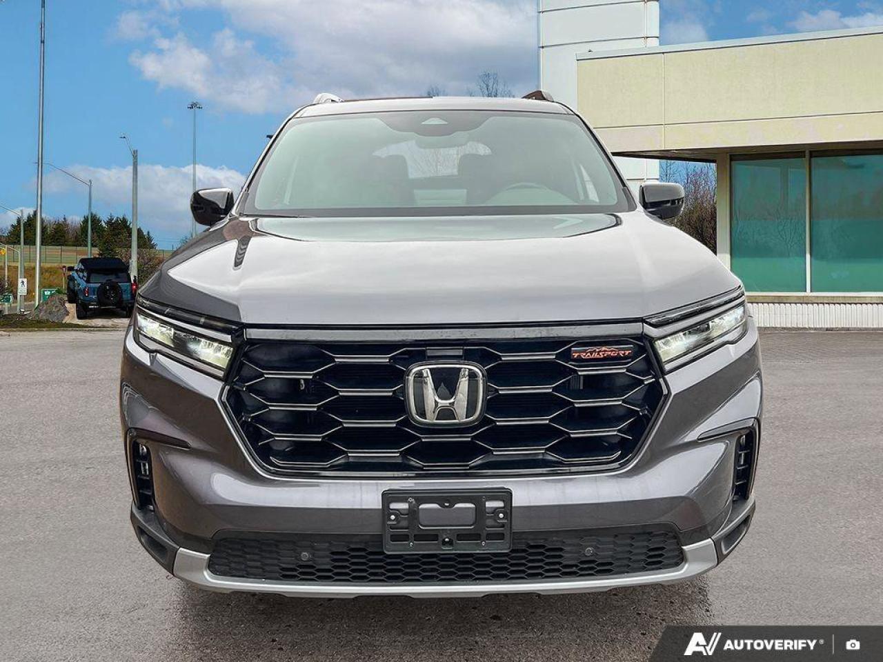 2024 Honda Pilot ONE OWNER   LEATHER   MOONROOF Photo2