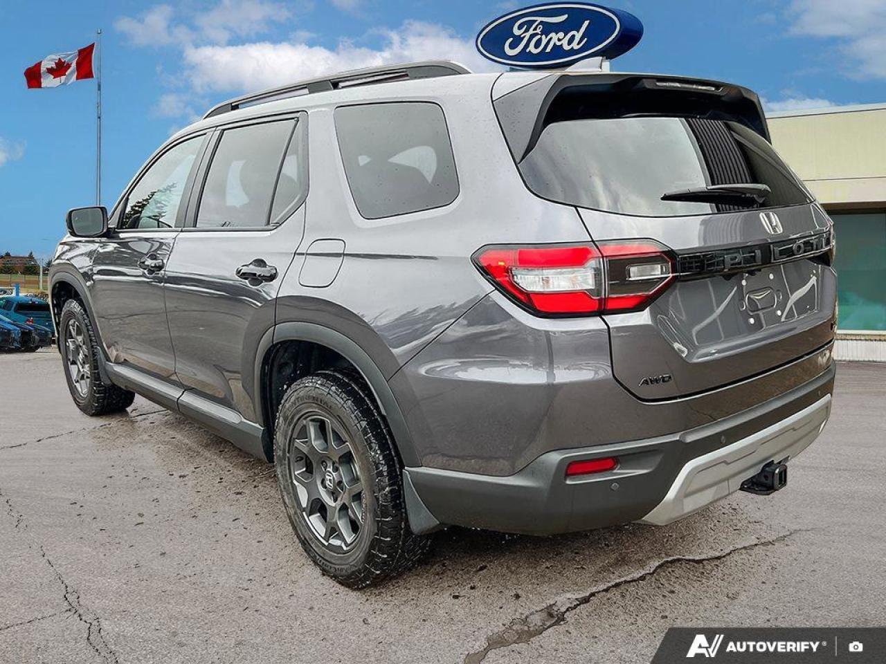 2024 Honda Pilot ONE OWNER   LEATHER   MOONROOF Photo4