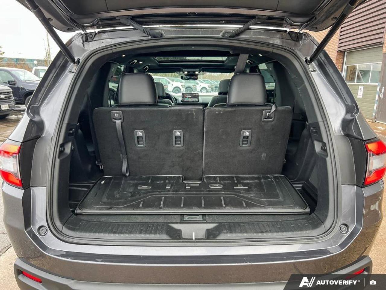 2024 Honda Pilot ONE OWNER   LEATHER   MOONROOF Photo