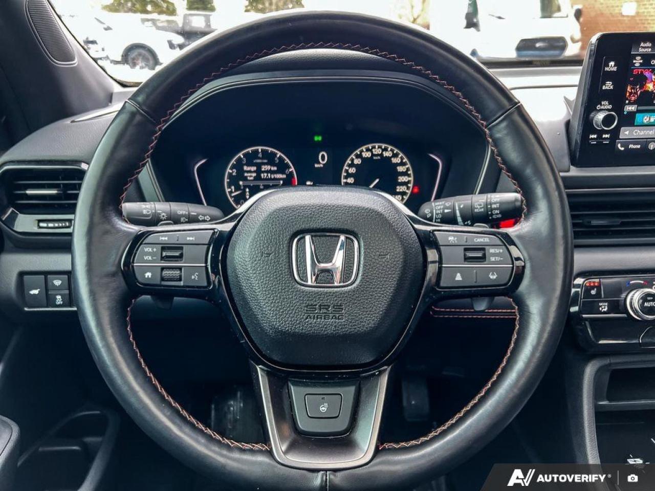 2024 Honda Pilot ONE OWNER   LEATHER   MOONROOF Photo
