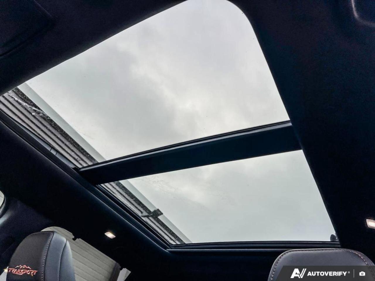 2024 Honda Pilot ONE OWNER   LEATHER   MOONROOF Photo