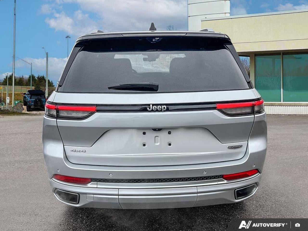 2022 Jeep Grand Cherokee MOONROOF   NAV   MASSAGE SEATS Photo