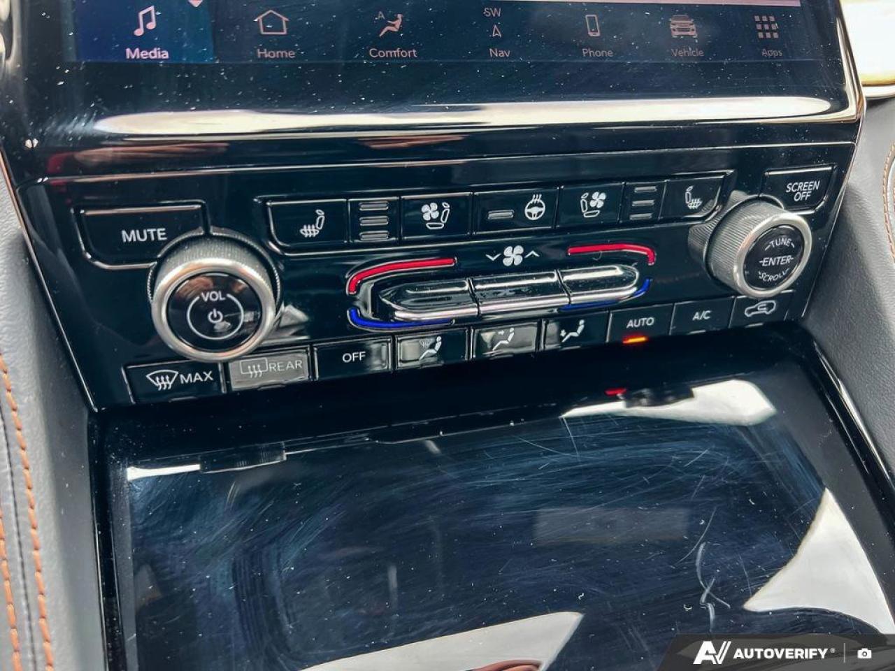 2022 Jeep Grand Cherokee MOONROOF   NAV   MASSAGE SEATS Photo