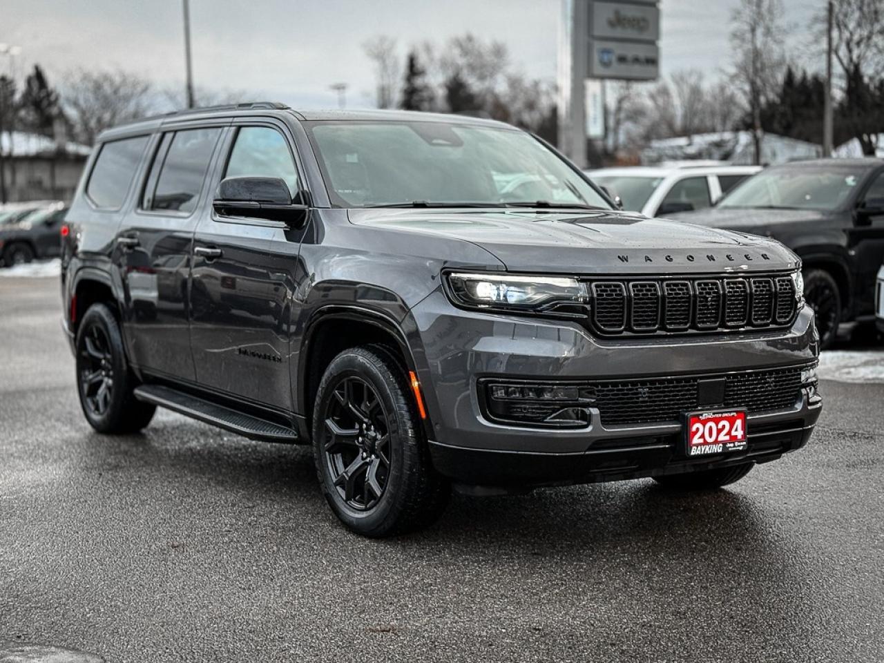 2024 Jeep Wagoneer Series II Carbide   SERIES 2   CARBIDE   PANO ROOF Photo2