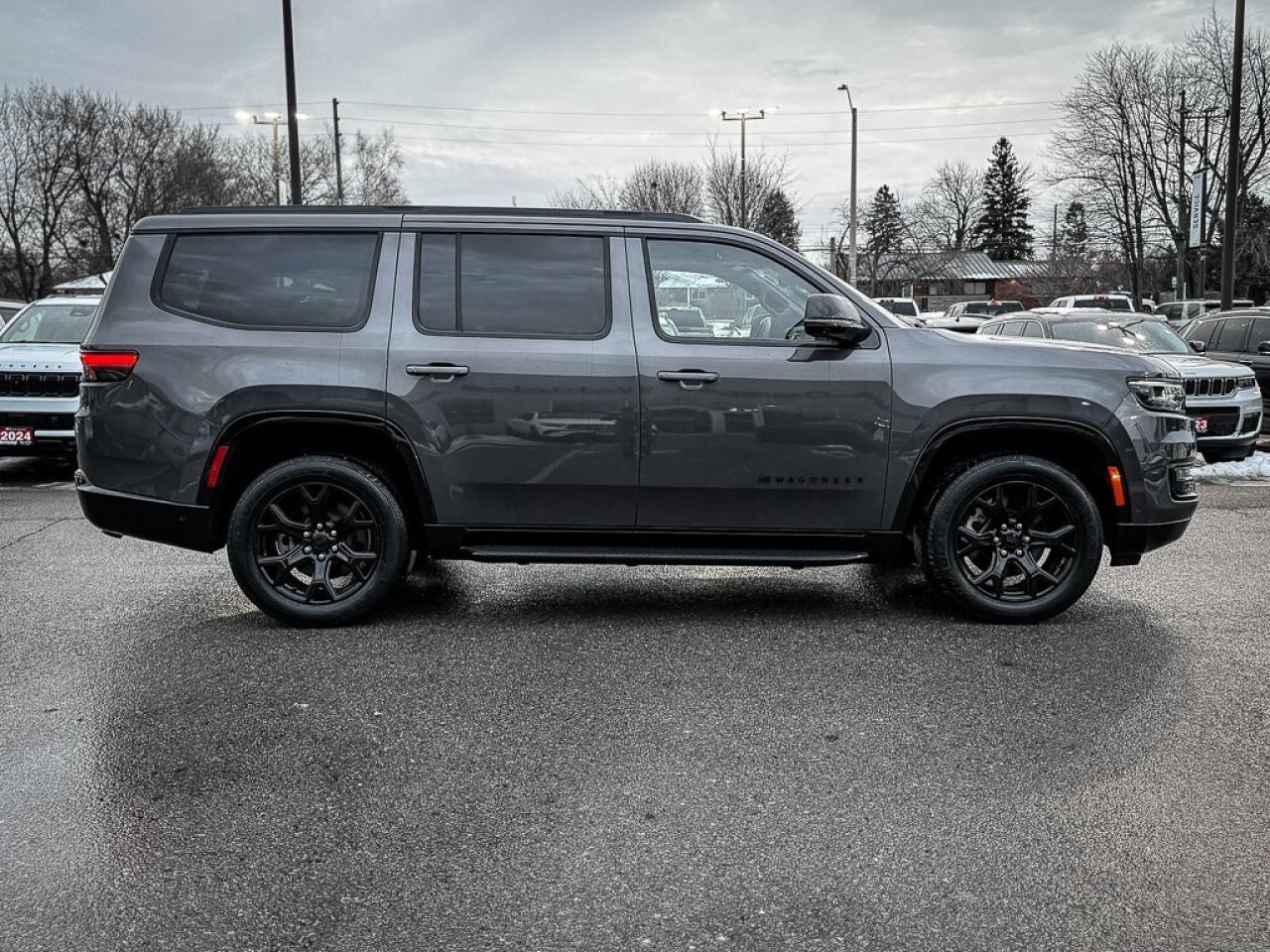 2024 Jeep Wagoneer Series II Carbide   SERIES 2   CARBIDE   PANO ROOF Photo