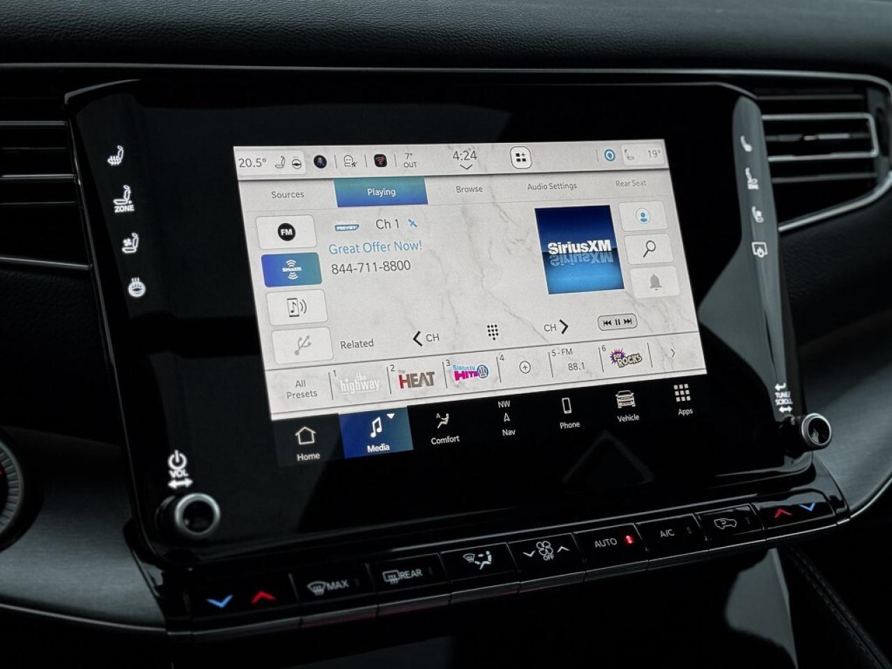 2024 Jeep Wagoneer Series II Carbide   SERIES 2   CARBIDE   PANO ROOF Photo