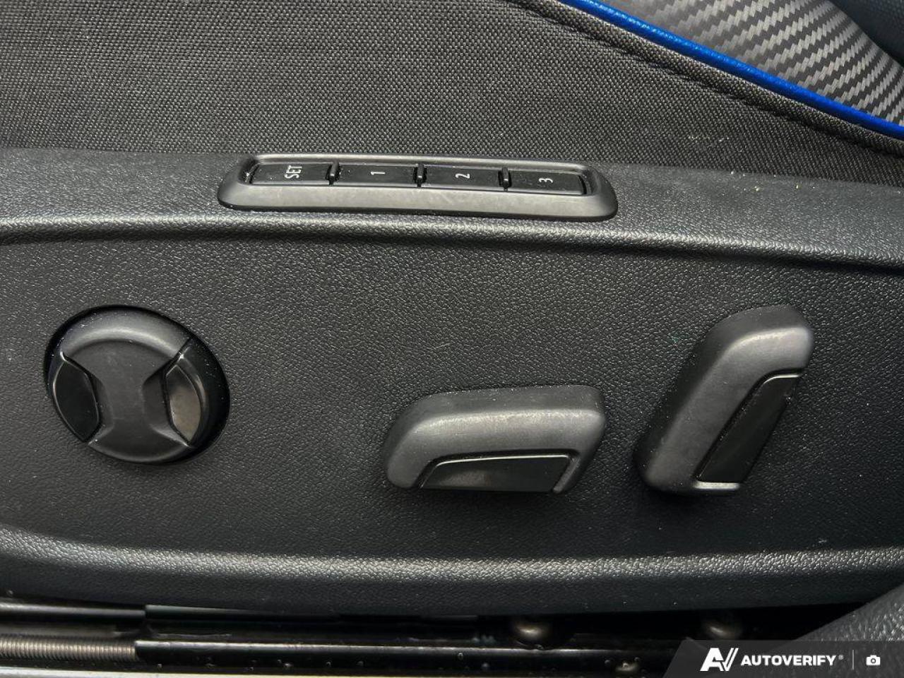 2024 Volkswagen Golf R ONE OWNER   SNOW TIRES   6 SPD MAN ONE OWNER   S Photo