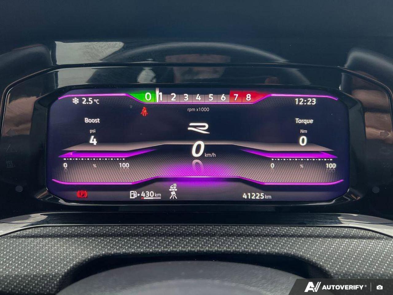 2024 Volkswagen Golf R ONE OWNER   SNOW TIRES   6 SPD MAN ONE OWNER   S Photo