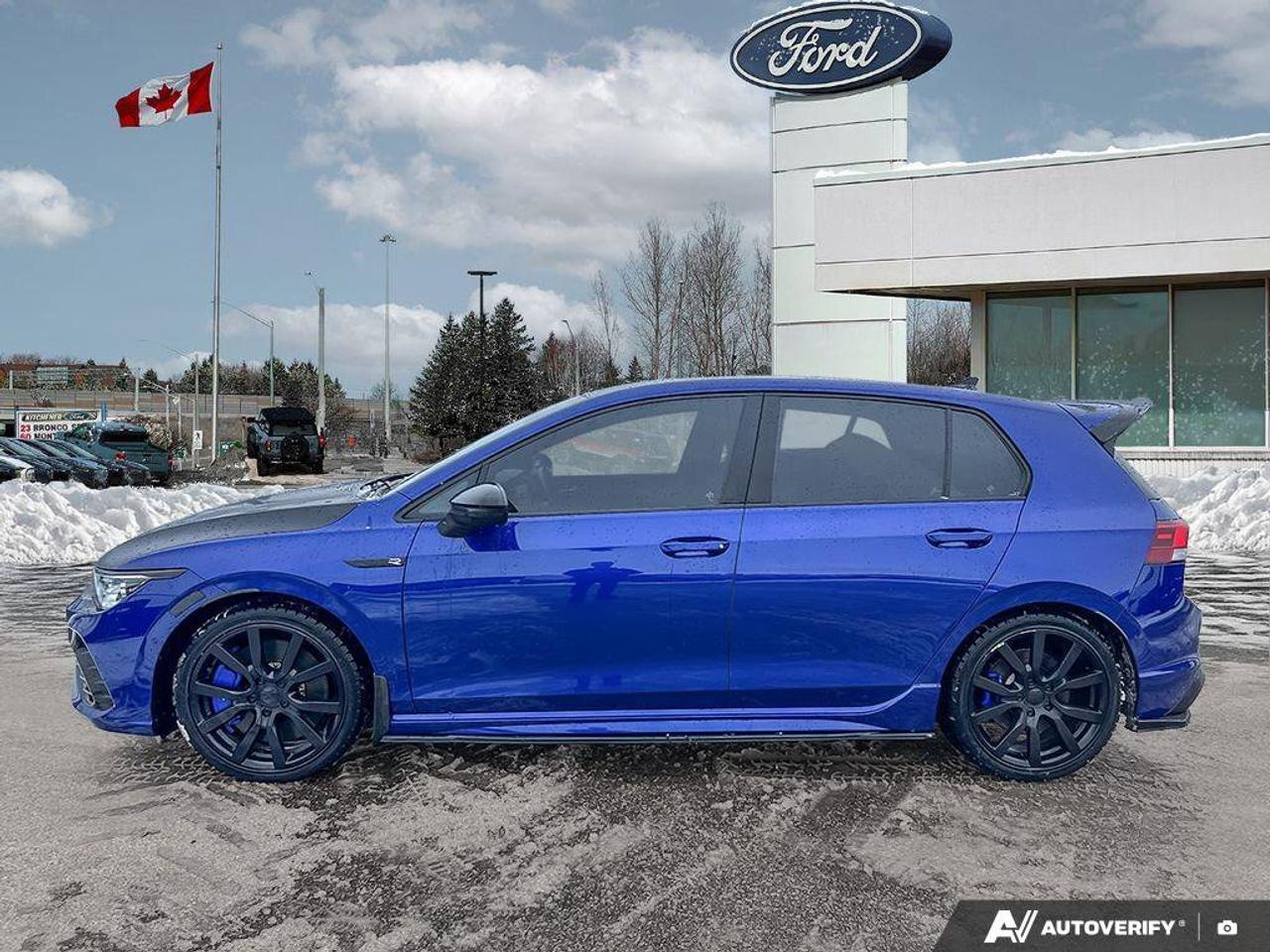2024 Volkswagen Golf R ONE OWNER   SNOW TIRES   6 SPD MAN Photo