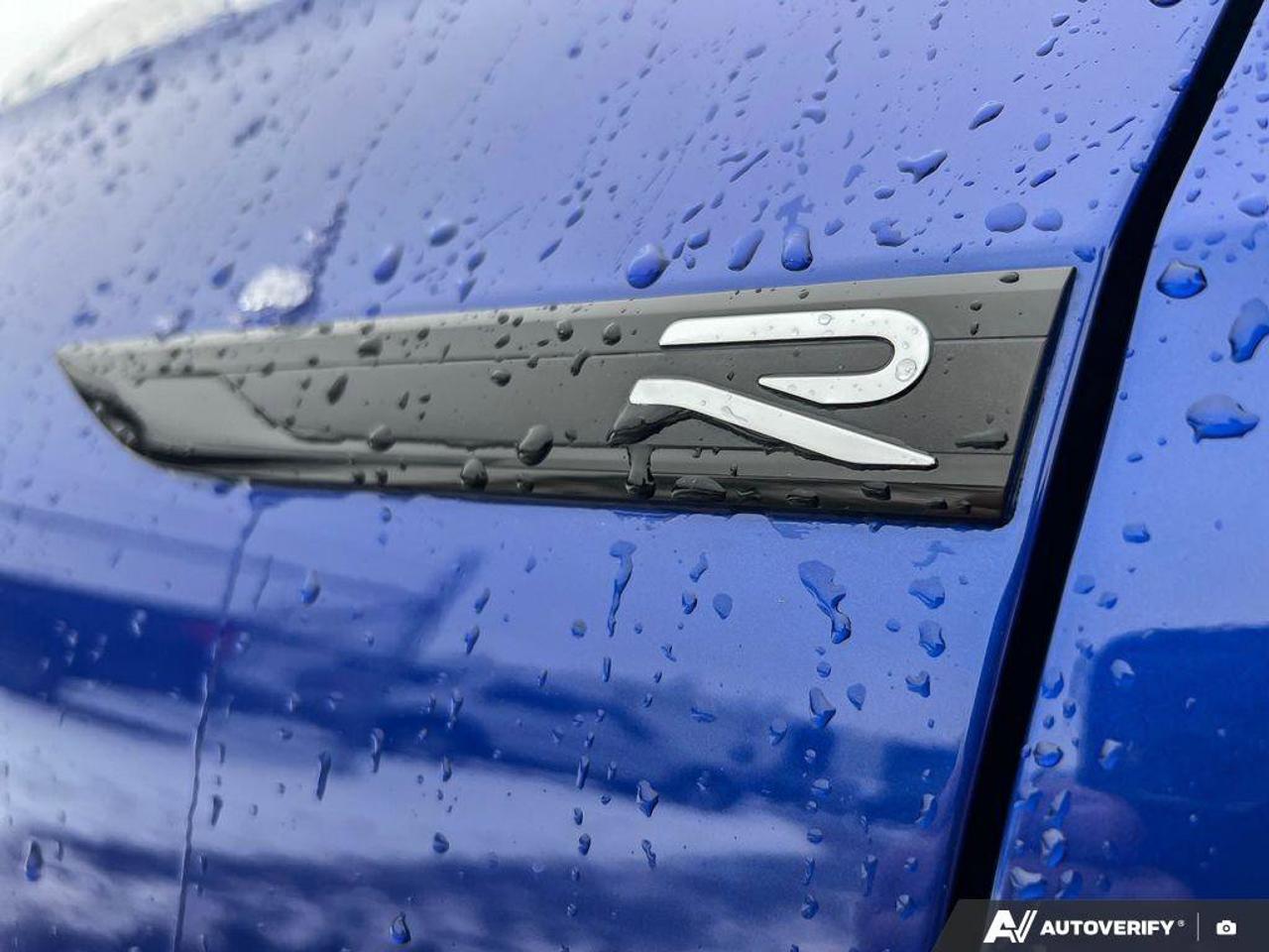 2024 Volkswagen Golf R ONE OWNER   SNOW TIRES   6 SPD MAN Photo