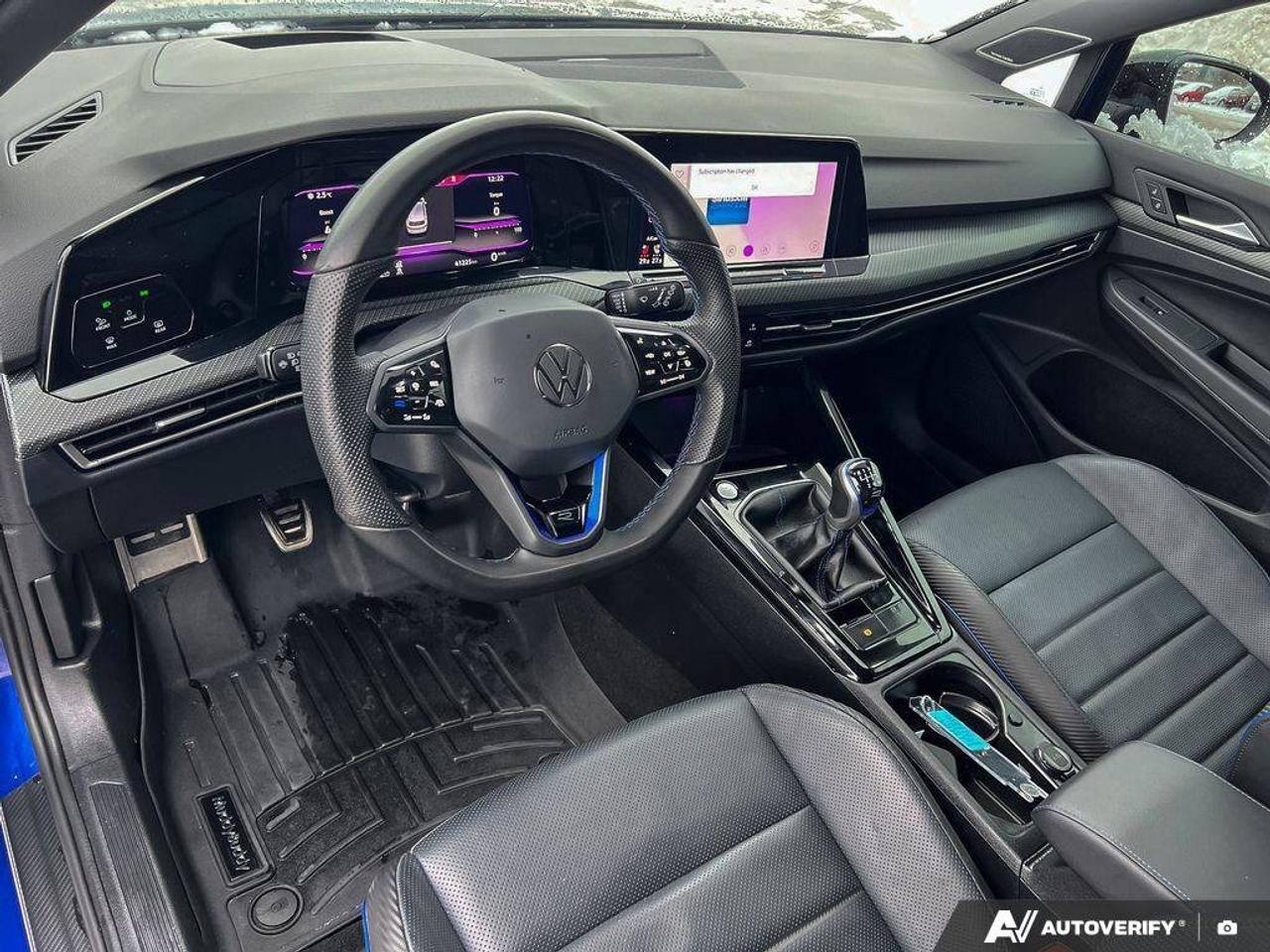 2024 Volkswagen Golf R ONE OWNER   SNOW TIRES   6 SPD MAN Photo